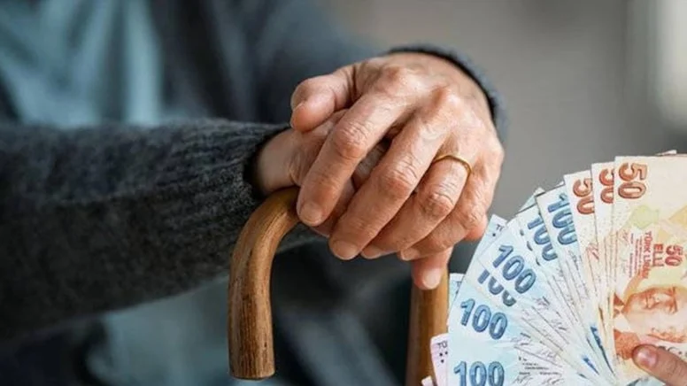 EYT fırsatını kıl payı mağdur olan binlerce çalışan için sevindirici gelişme duyuruldu. Hazırlanan yeni reform yol haritası resmen netlik kazandı