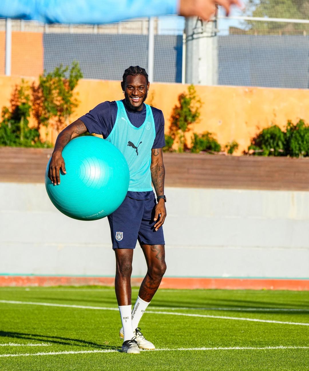 Daşakşaşehir, Craiova Üniversitesi maçın hazırlıklarına devam etti 2