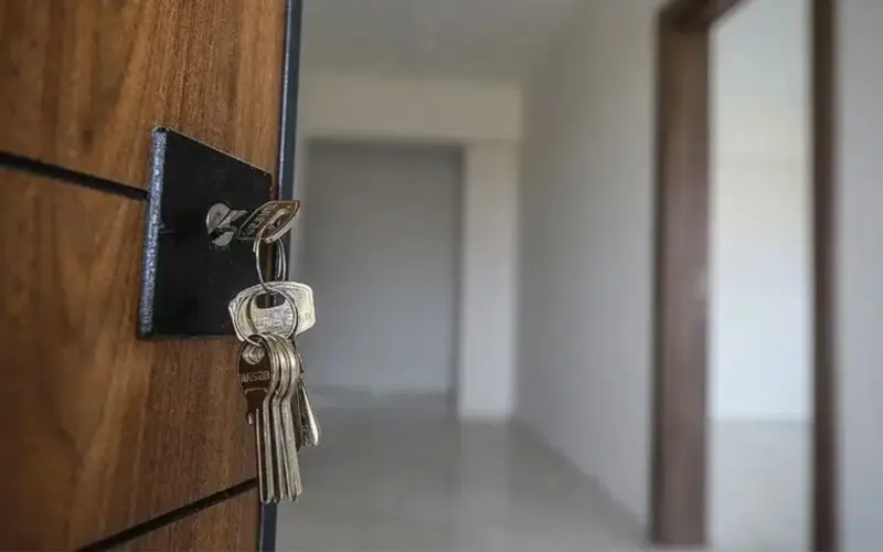 Apartman aidatını kiracı mı, ev sahibi mi öder? Hangi gider kimindir?